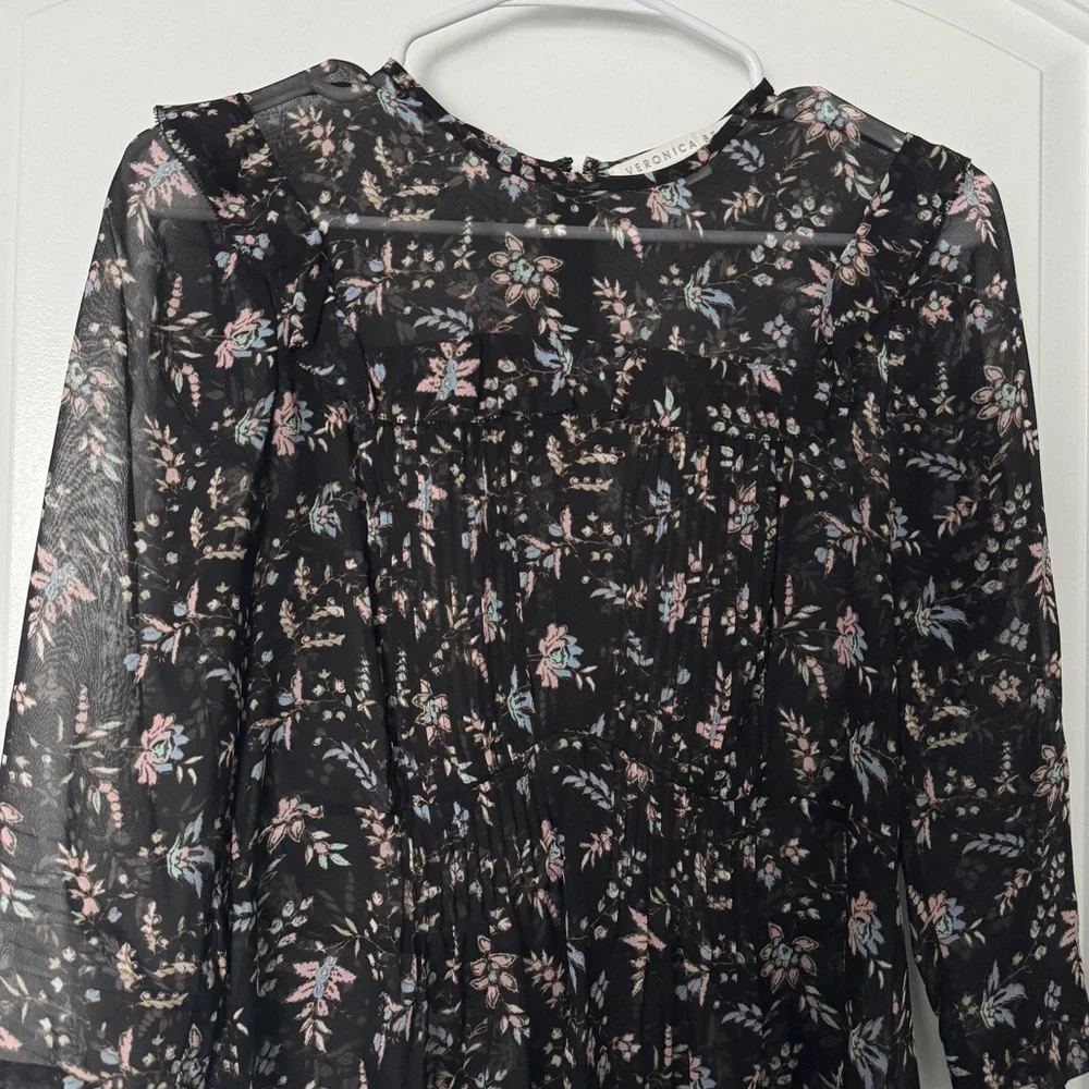 VERONICA BEARD Thompson Floral 100% Silk Ruffle Blouse Top Black Size 2 - Picture 4 of 10